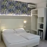 Hotel Gardenia 3*