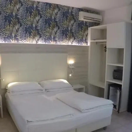 Отель Gardenia Каорле