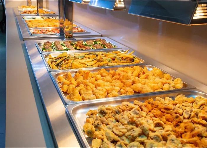 מלון Gardenia 3*