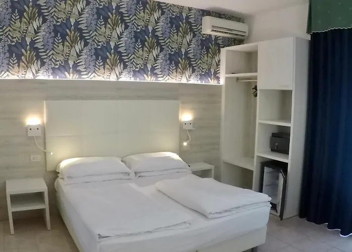 Hotel Gardenia 3*